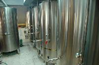 4萬元轉(zhuǎn)500升啤酒釀造設(shè)備一套 - 北京